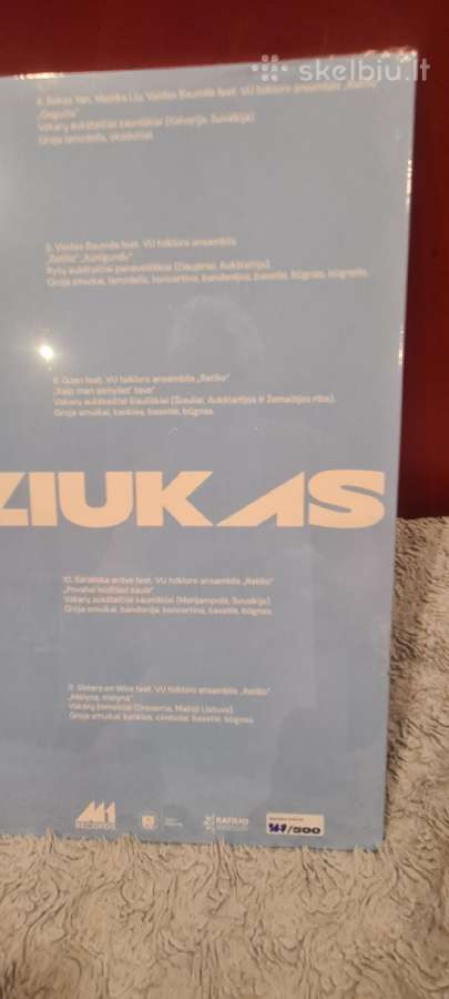 Dj Kaziukas.free Finga autografais