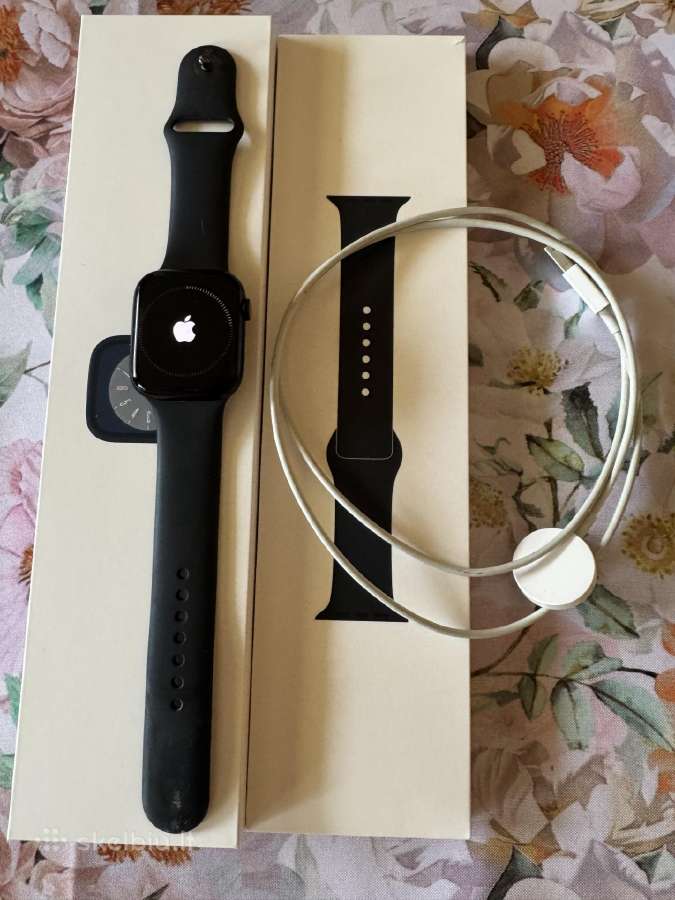 Parduodu Apple watch 8, 45 mm, GPS, esim