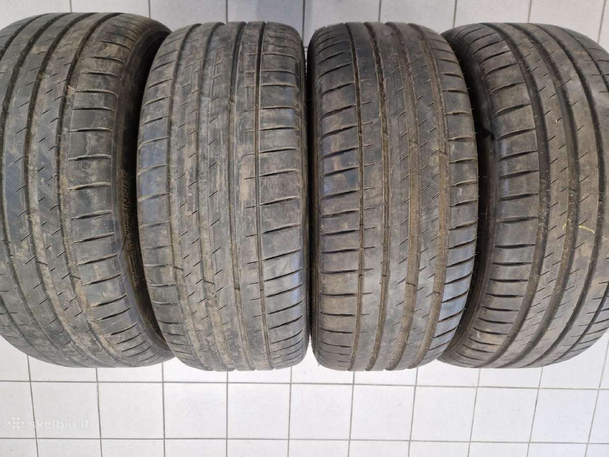 Michelin 235-45r18