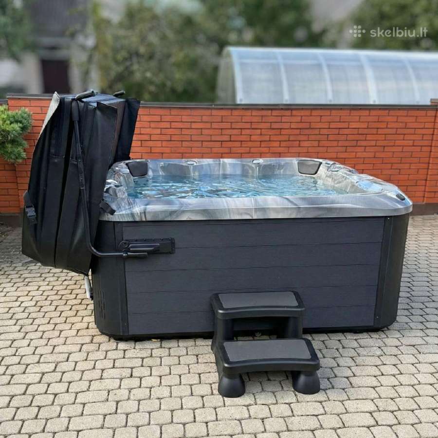 Sūkurinė vonia "Ruby" (3kw Gecko)