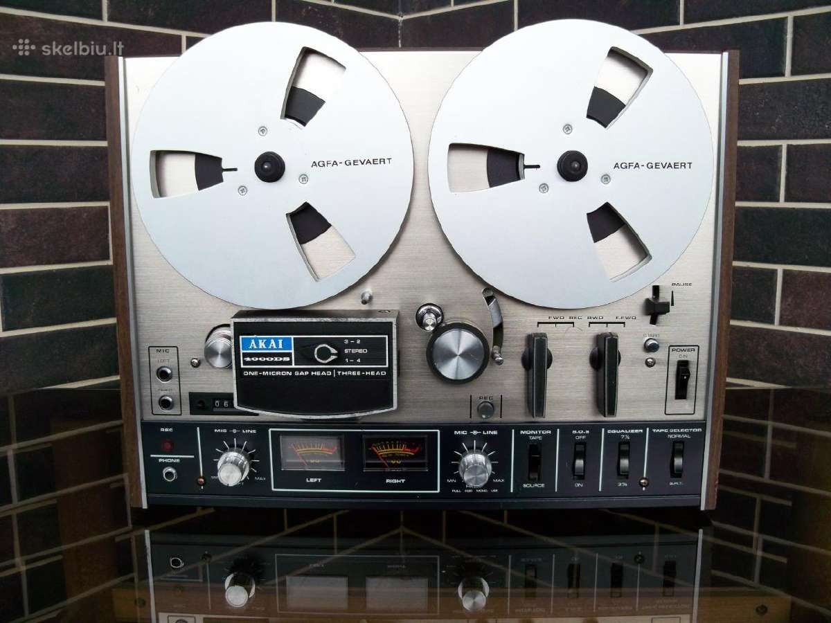 Akai 4000ds. Jupiter 203. Astra.