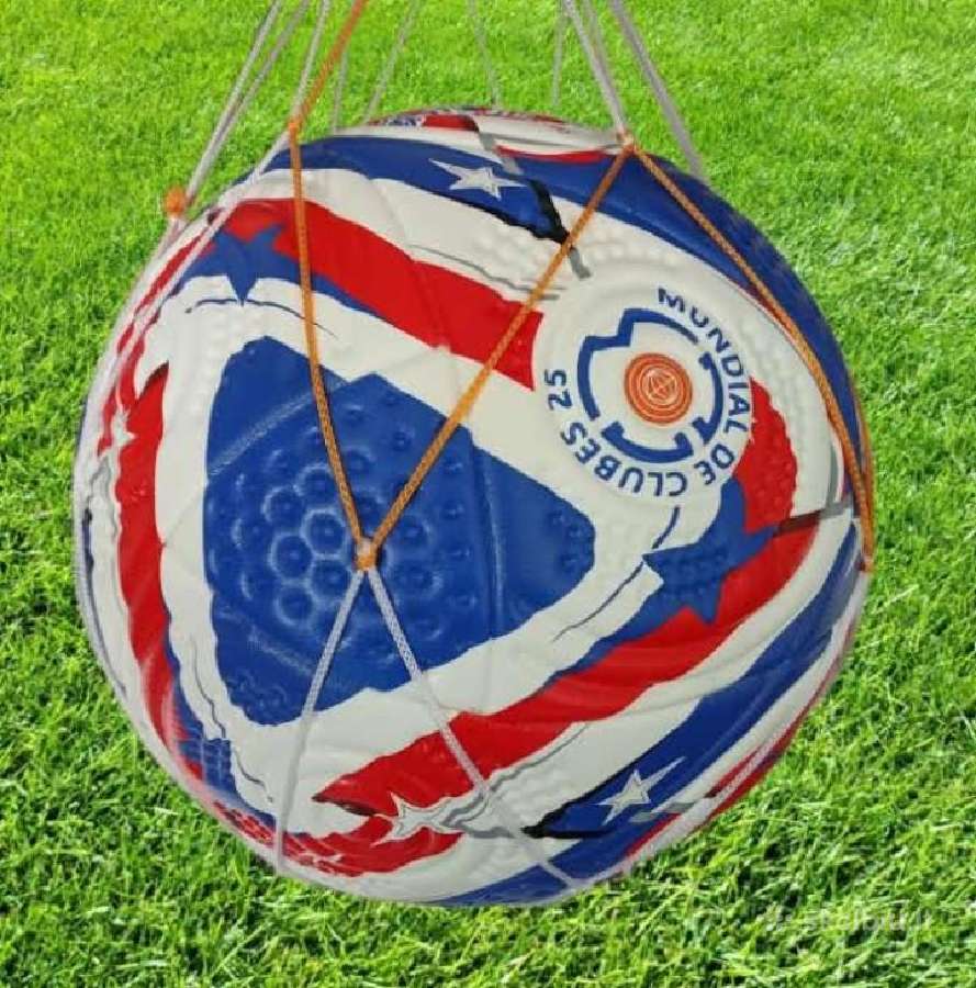 Futbolo kamuolys - nuotraukos Nr. 9