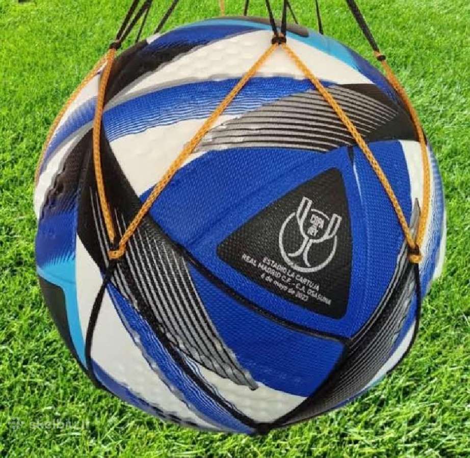 Futbolo kamuolys - nuotraukos Nr. 16