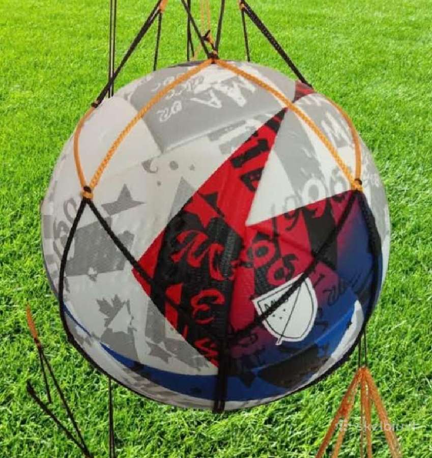 Futbolo kamuolys - nuotraukos Nr. 20
