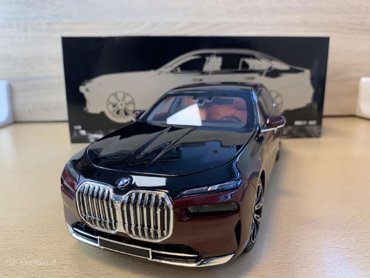 Bmw i7, 2022 - 1:18 Minichamps - nuotraukos Nr. 2