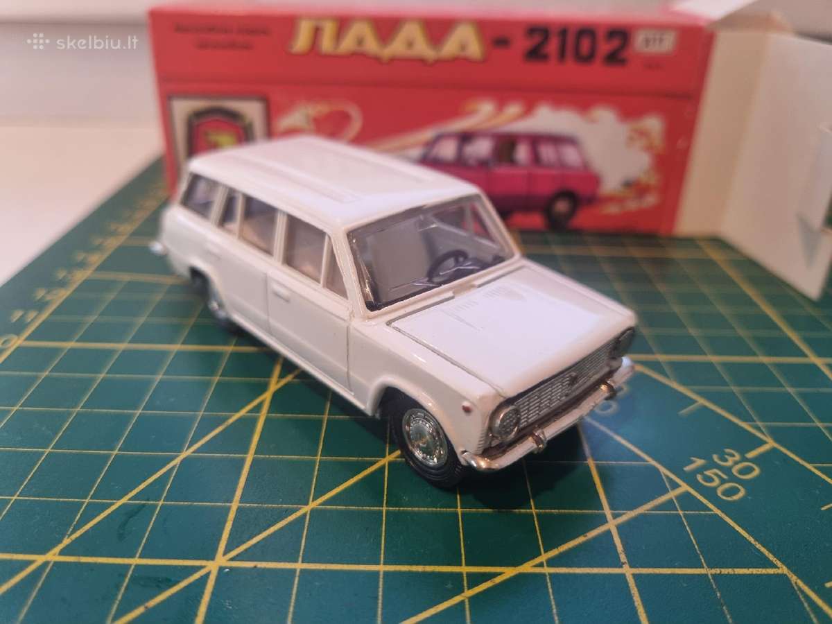 Ussr 1/43 lada 2102 A11