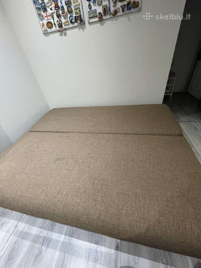Parduodama sofa su miegamaja dalimi - nuotraukos Nr. 4