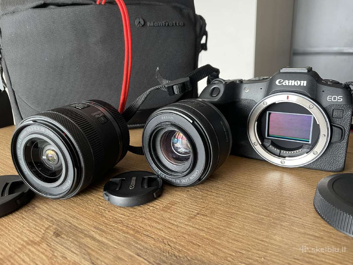 Canon R8 + 2 objektyvai