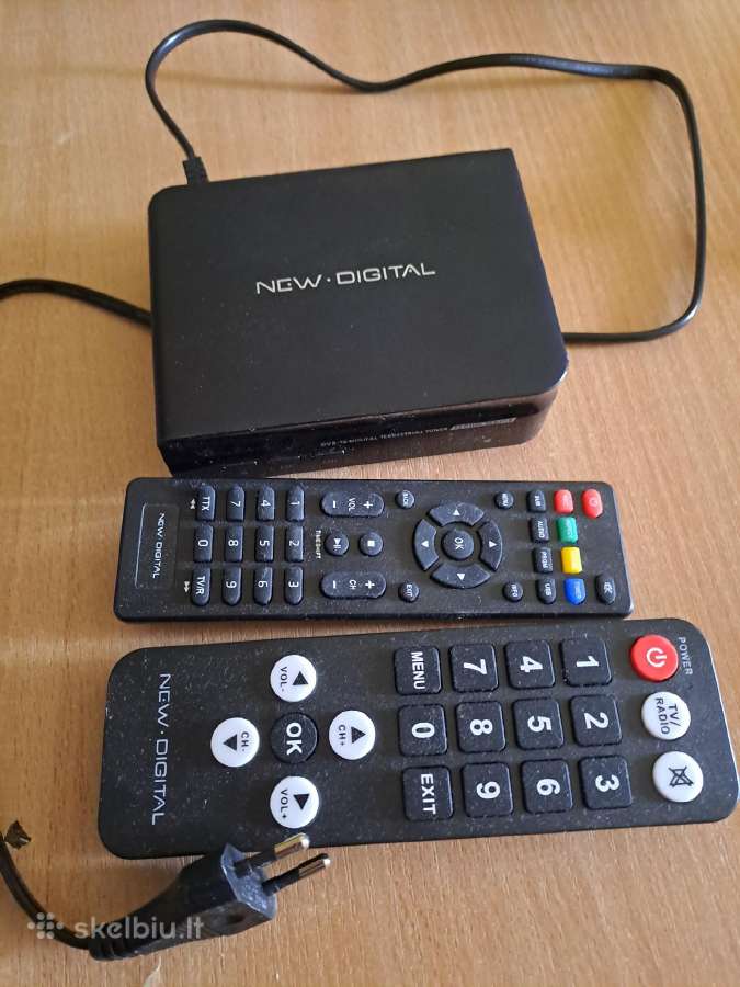 Naujas TV priedelis su pultais