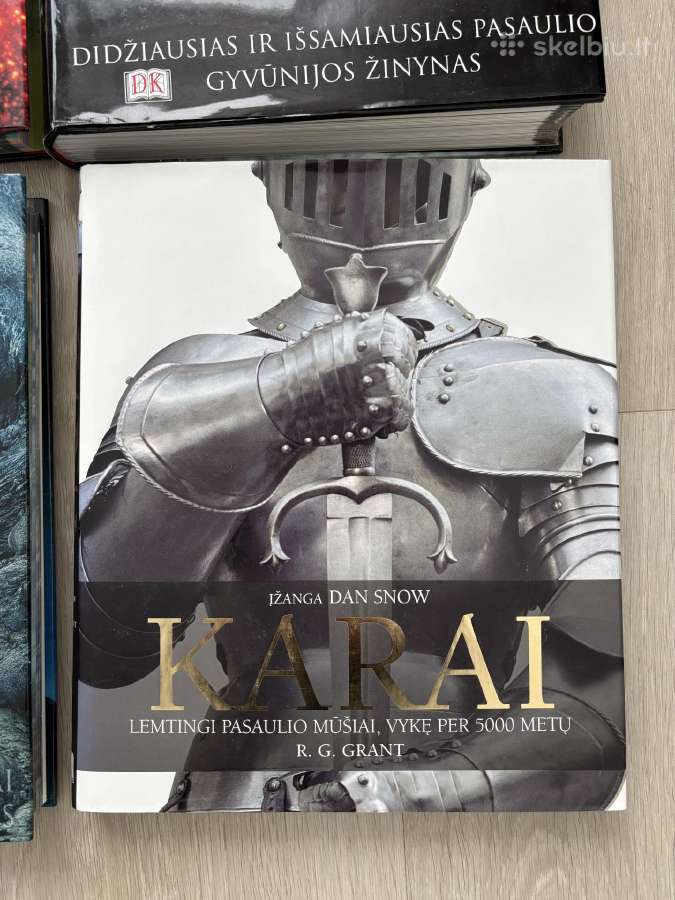 Knyga žinynas Karai