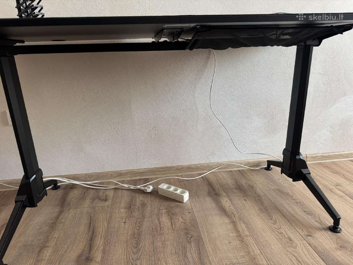 Stalas Ultradesk Gaming - nuotraukos Nr. 2