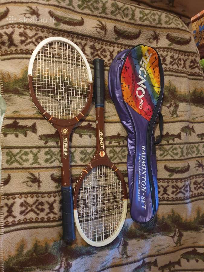 Badmintono raketės