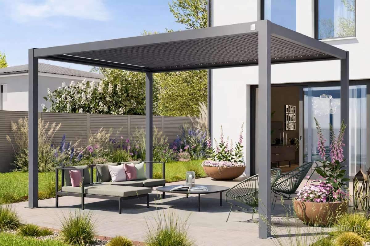 Moderni stoginė terasai 3x4 m pergola