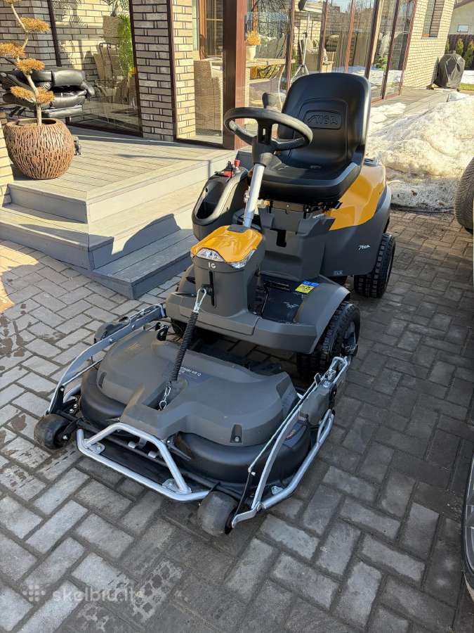 Sodo traktoriukas Stiga park 700w - nuotraukos Nr. 2