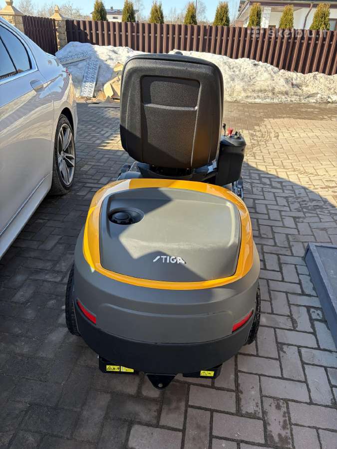 Sodo traktoriukas Stiga park 700w - nuotraukos Nr. 7