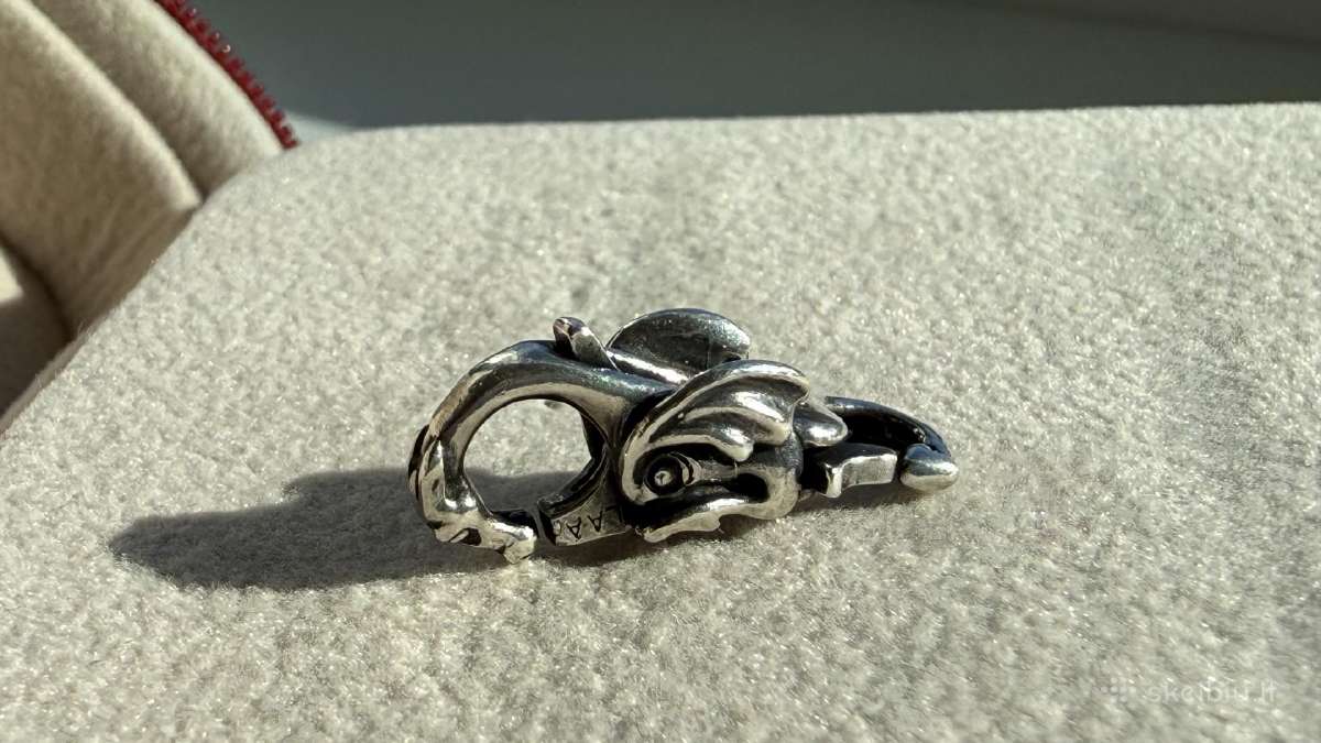 Drakonas, Trollbeads užsegimas