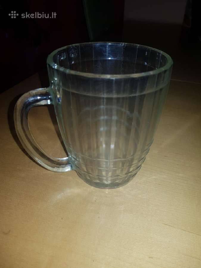 Pirkčiau senesnių laiku bokalu 0,5l.