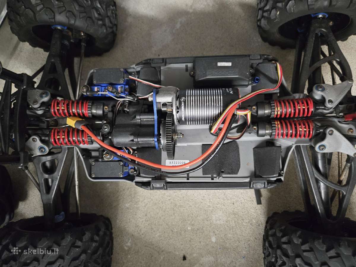 Traxxas summit 1/8 brushless RC modelis - nuotraukos Nr. 3