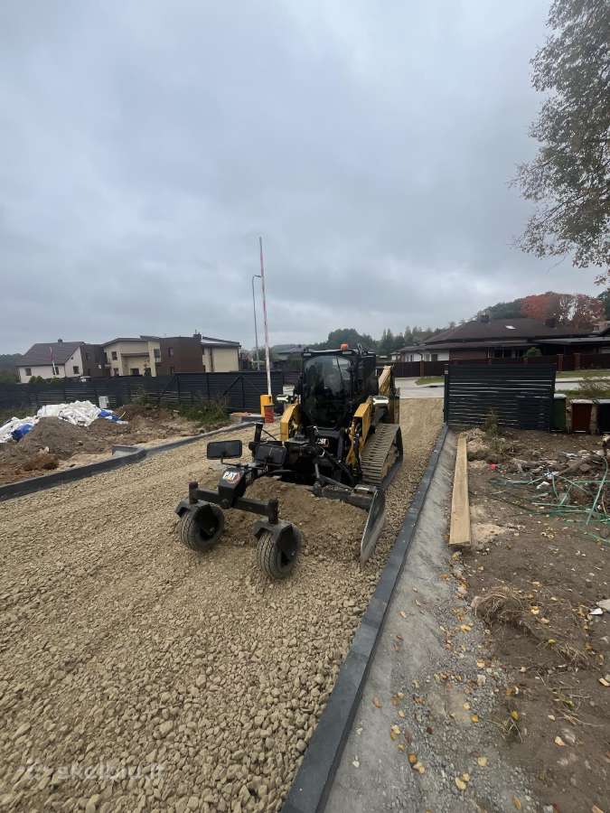 Tvenkiniu kasimas, valymas, ilgastrelis Cat 323 - nuotraukos Nr. 32