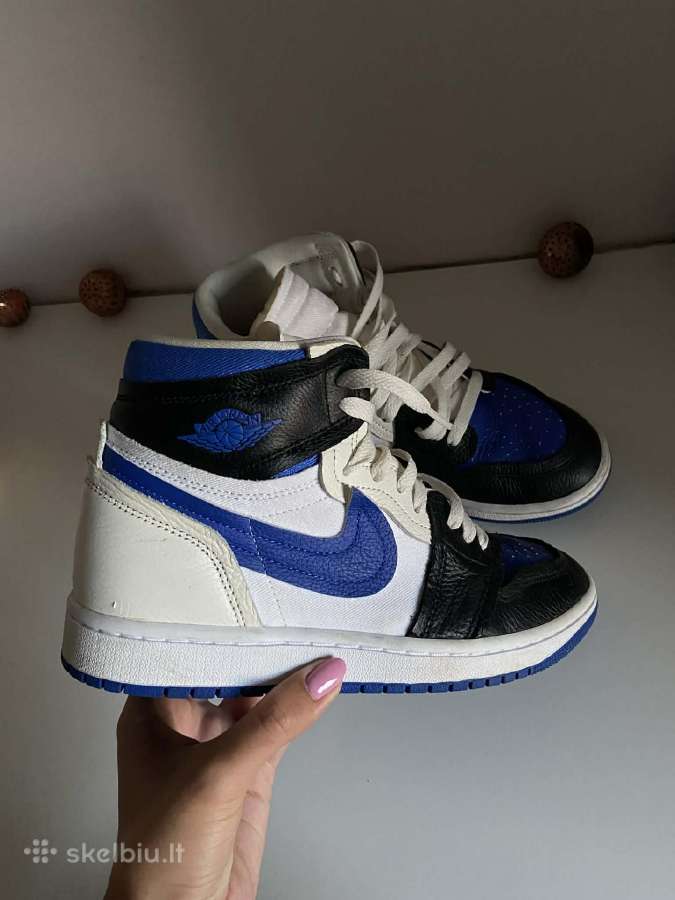 Nike Air Jordan nauji kedai
