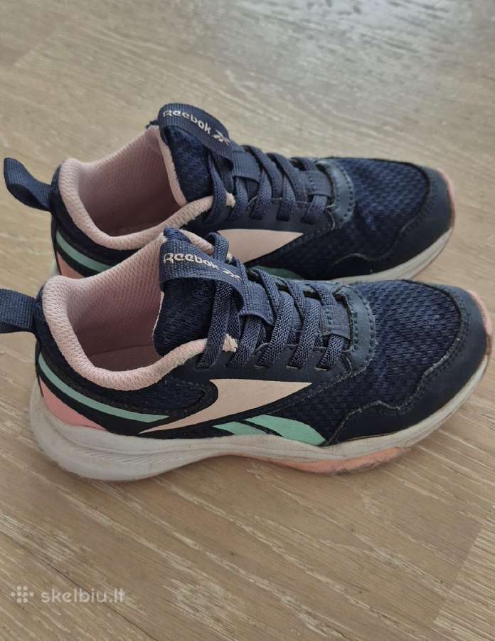 Batai Reebok