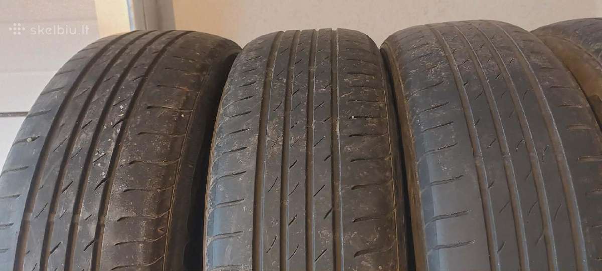 Parduodu padangas 205x60 R16