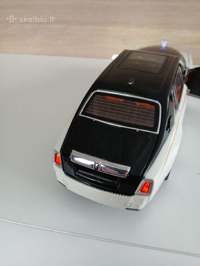 Rolls Royce phantom 1:18 - nuotraukos Nr. 11