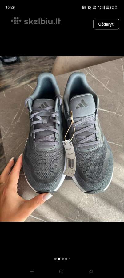 Adidas kedai - nuotraukos Nr. 2
