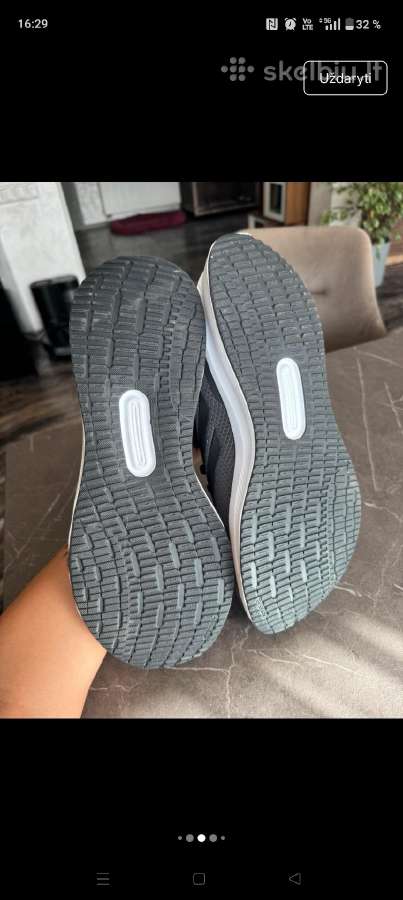 Adidas kedai - nuotraukos Nr. 5