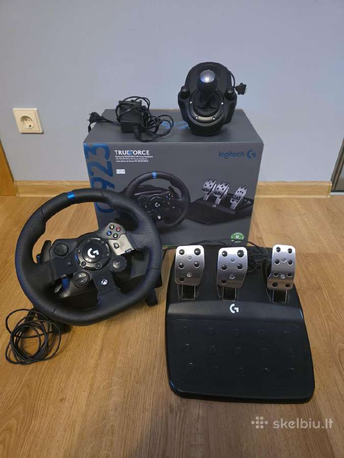 Logitech G923