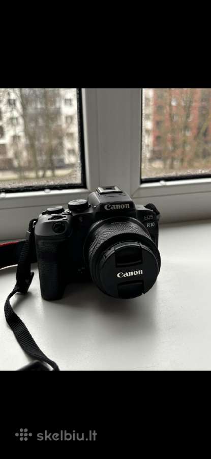 Fotoaparatas Canon EOS R10