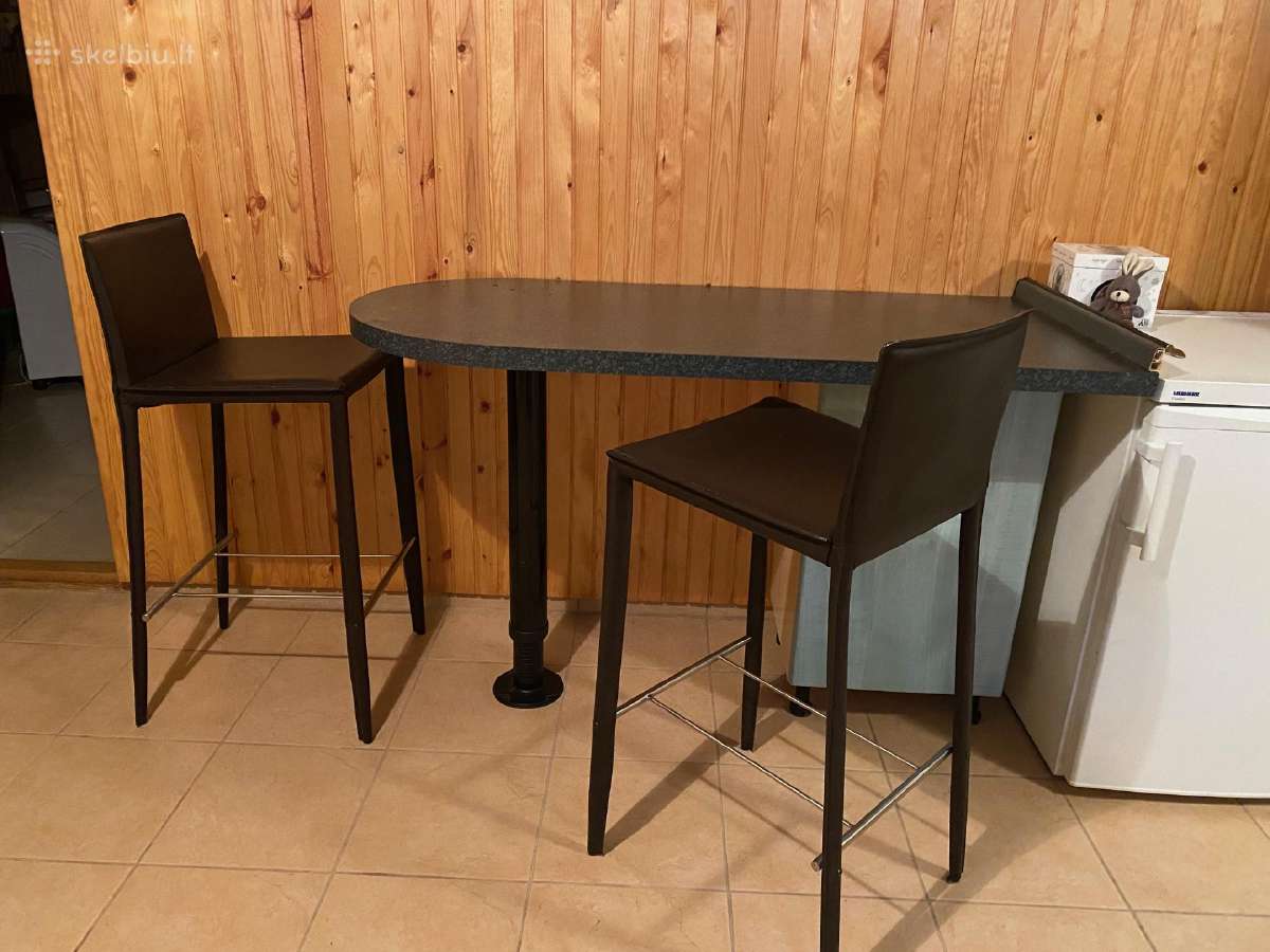 Baro komplektas su integruota spintele ir kėdėmis - nuotraukos Nr. 3