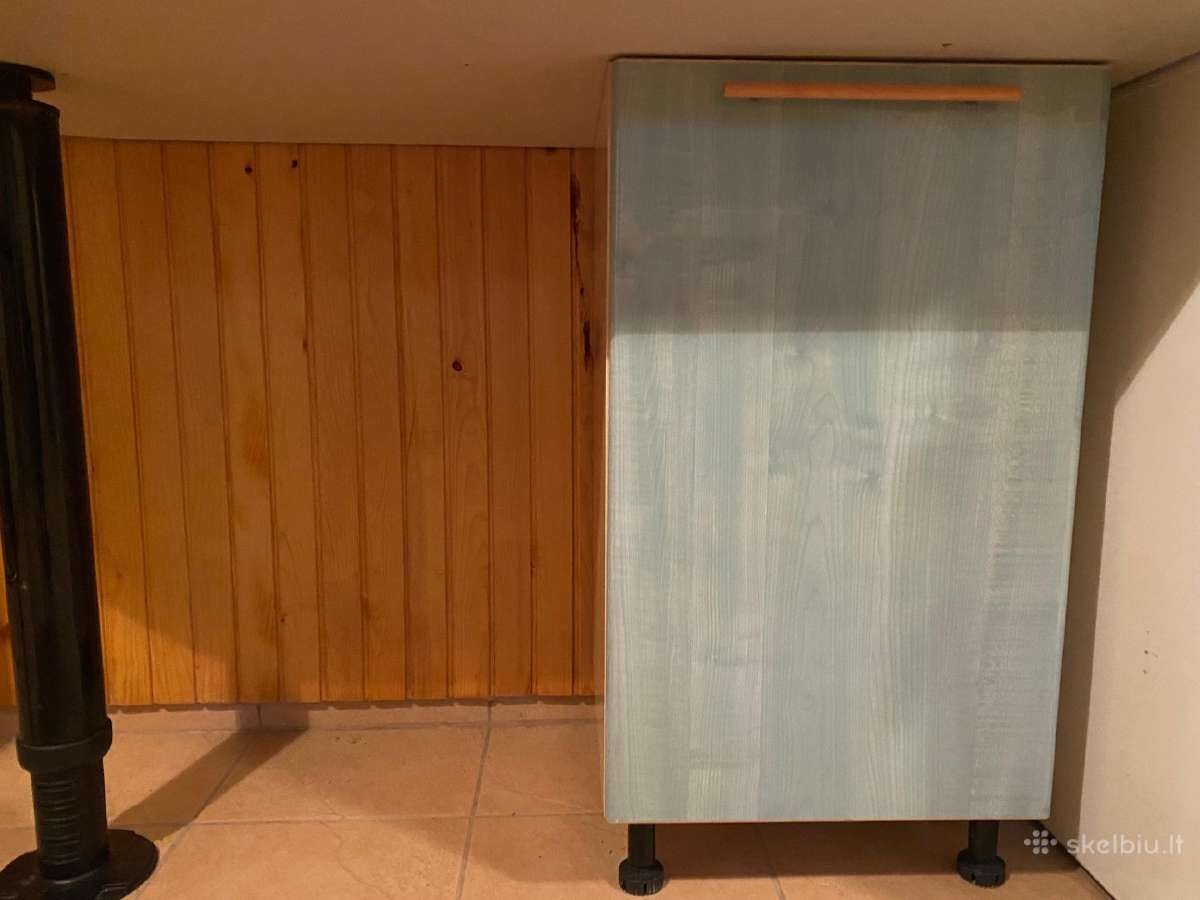Baro komplektas su integruota spintele ir kėdėmis - nuotraukos Nr. 4