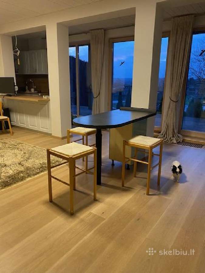Baro komplektas su integruota spintele ir kėdėmis - nuotraukos Nr. 2