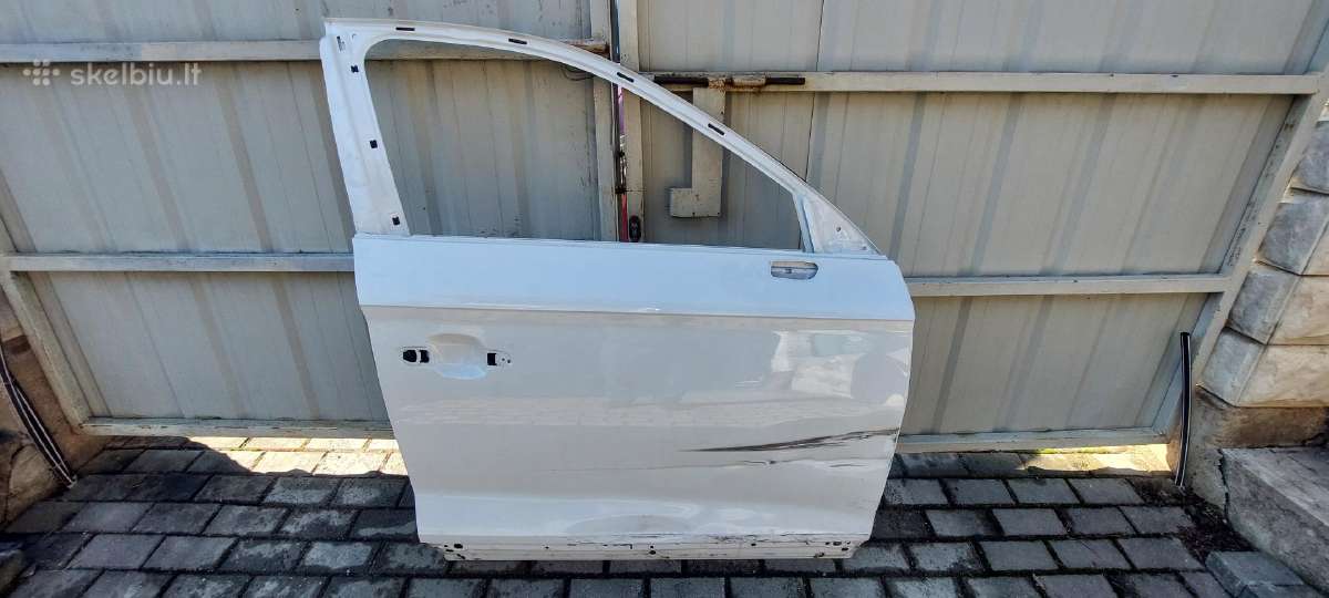 Audi q5 priekinės dešinės pusės durys