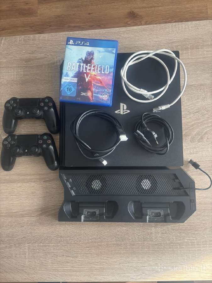 Parduodu Ps4 Pro 1tb Cuh-7216b
