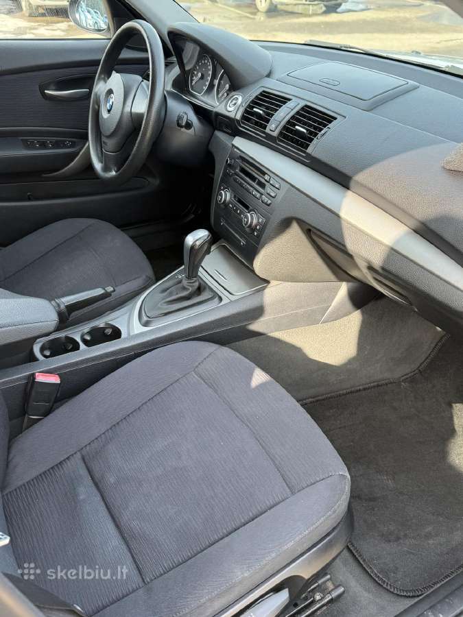 Automobilis Bmw 118 - nuotraukos Nr. 10