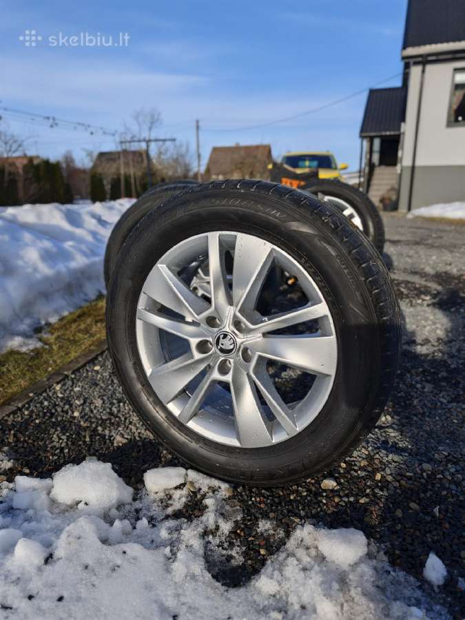 Kodiaq 235x55xr18 originalus