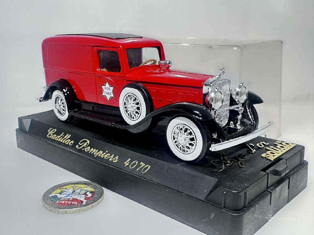 Cadillac Pompiers gaisrinė raudona 1:43 Solido