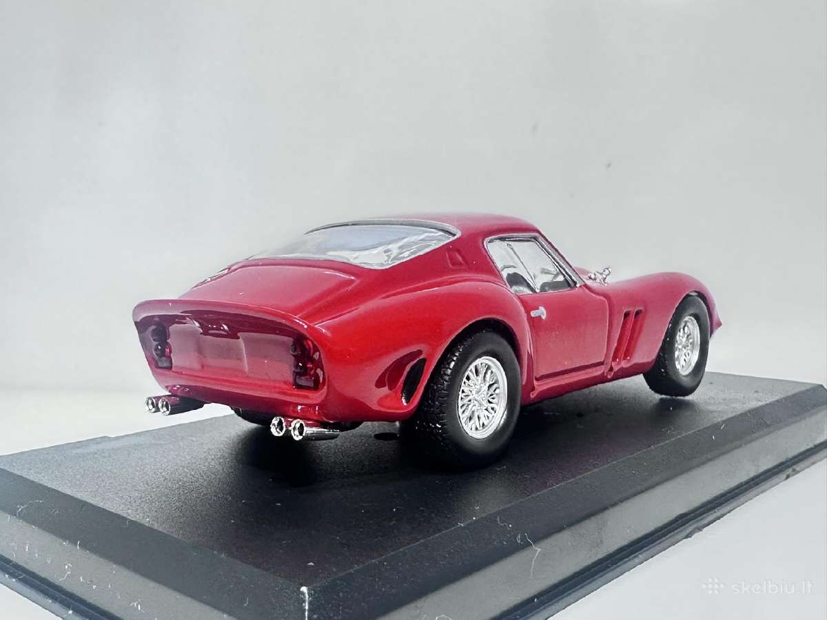 Ferrari 250 Gto 1962 raudona 1:43 Edicola - nuotraukos Nr. 5