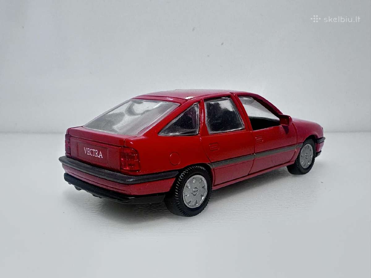 Opel Vectra A 5door raudona 1:43 Gama Germany - nuotraukos Nr. 6