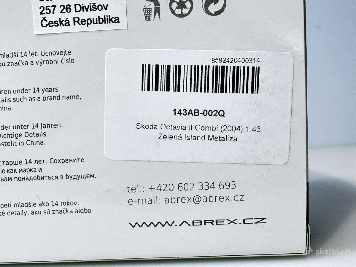 Škoda Octavia žalia 1:43 Abrex (def.) - nuotraukos Nr. 9