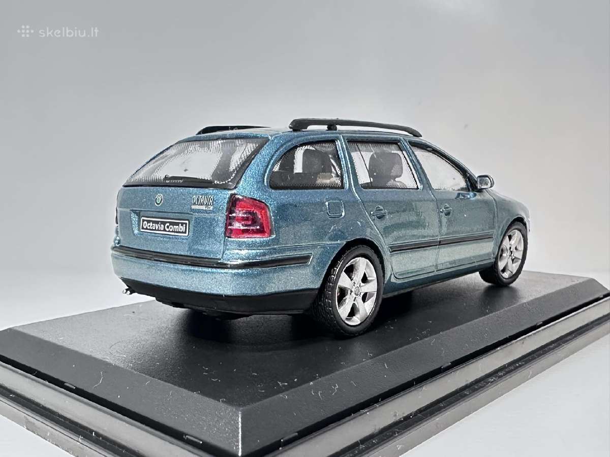 Škoda Octavia žalia 1:43 Abrex (def.) - nuotraukos Nr. 5