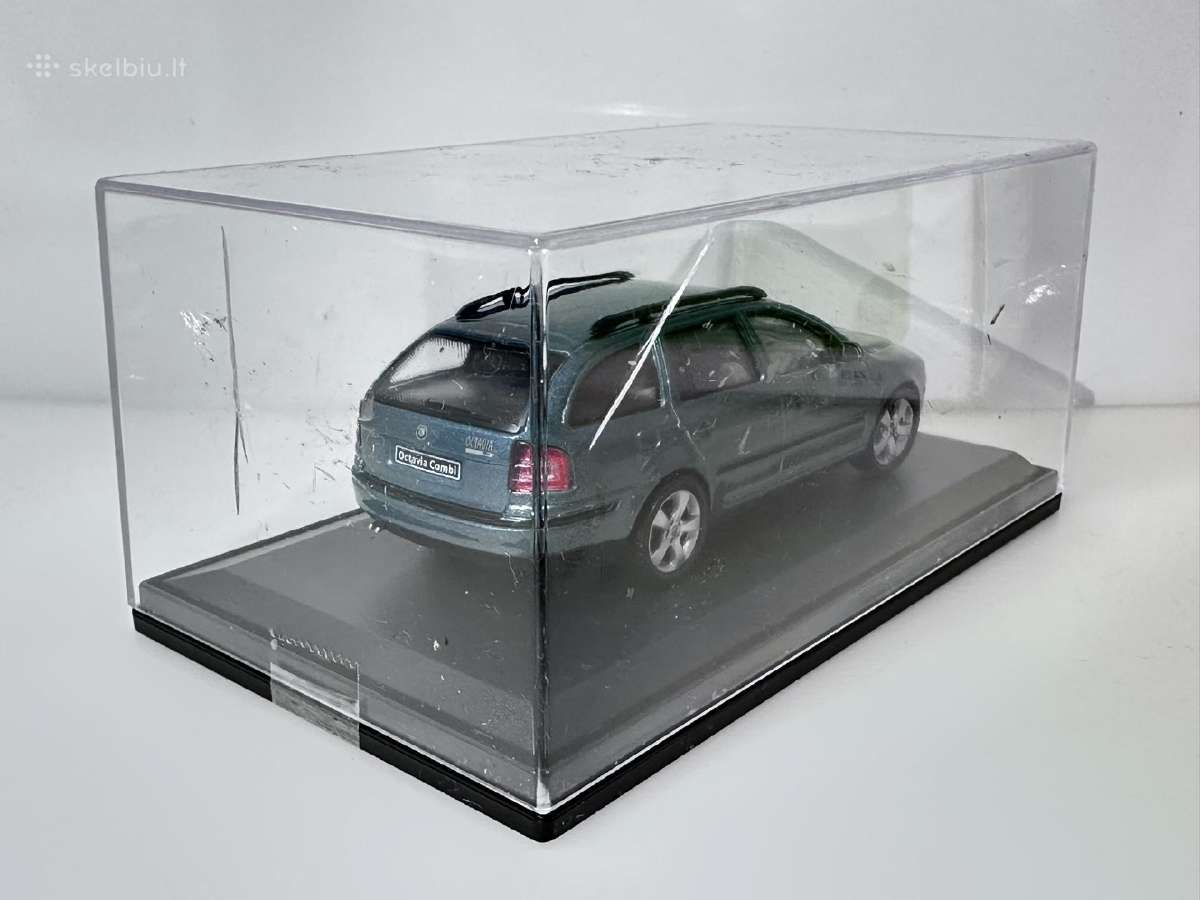 Škoda Octavia žalia 1:43 Abrex (def.) - nuotraukos Nr. 8