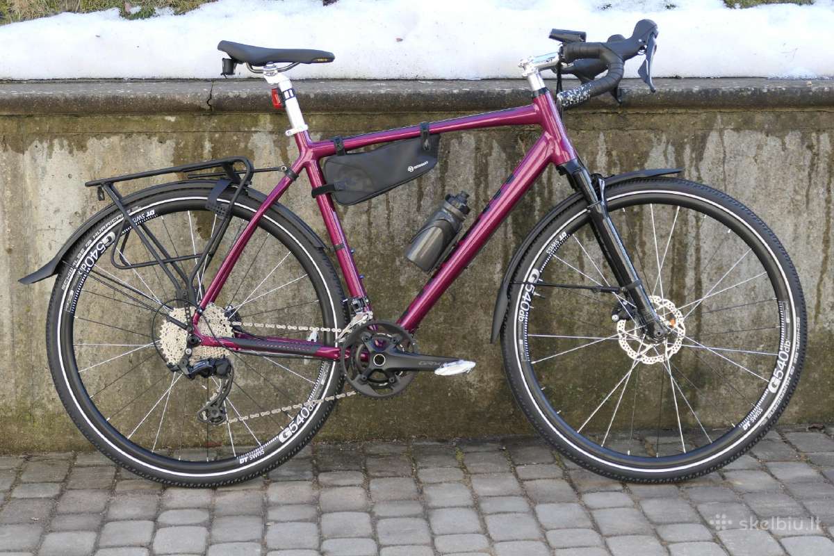 Accent CX One Custom L [naujas]
