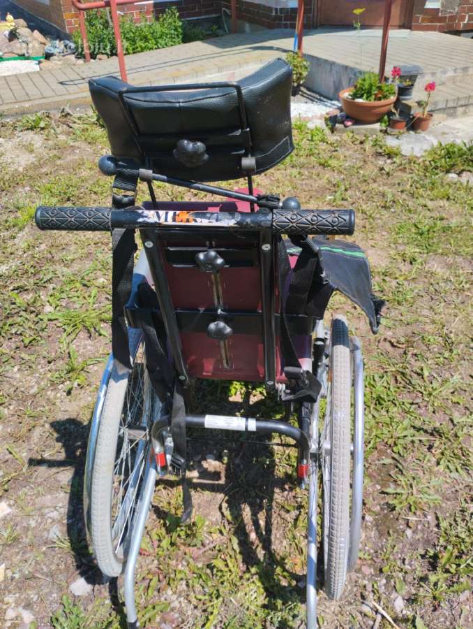 Neįgaliųjų vežimėlis su staliuku vaikams iki 7m - nuotraukos Nr. 5