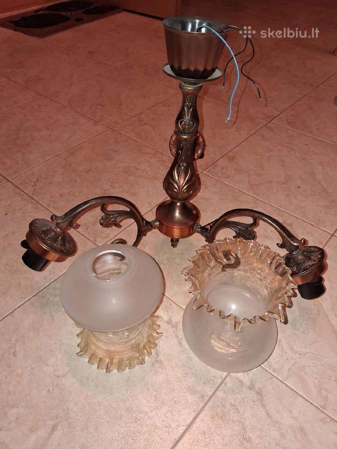Rankų darbo šviestuvas