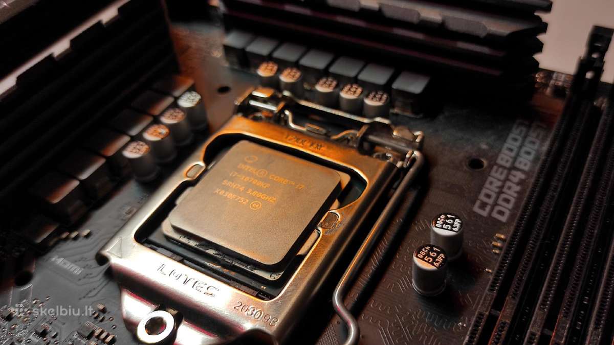 970 650, r5 ryzen motininės, RAM