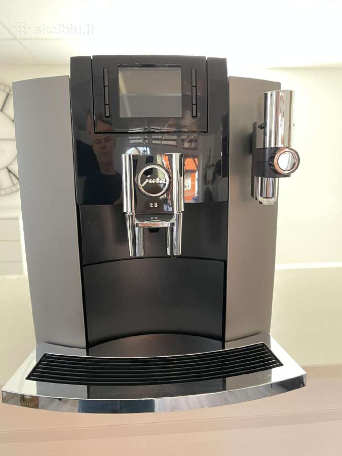 Jura E8
