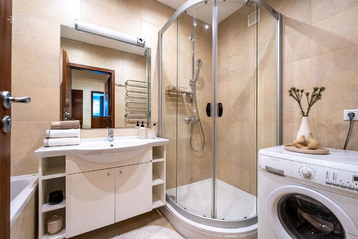 Erdvus butas su terasa pušynų apsuptyje - nuotraukos Nr. 12